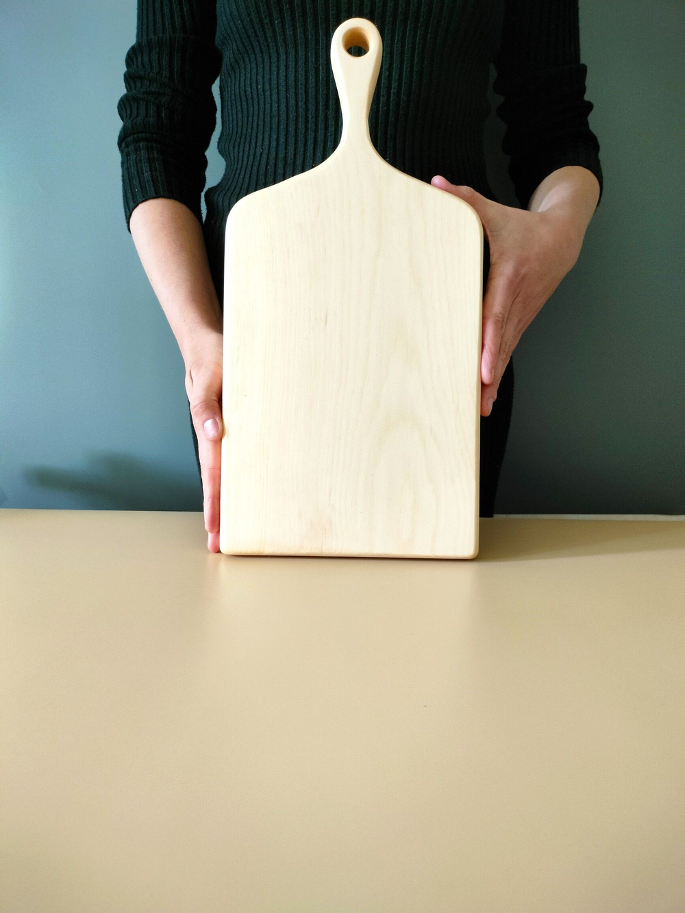 Доска разделочная из дерева сервировочная