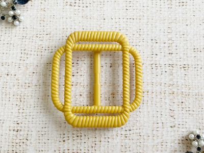 Пряжка, ш. 4 см