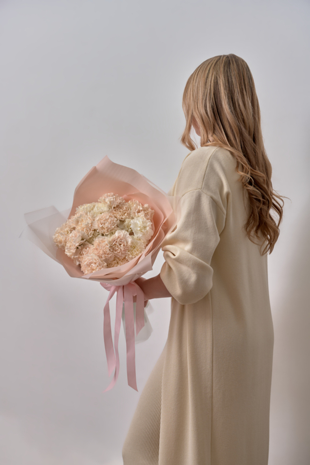 Нежный букет кремового диантуса . 25шт