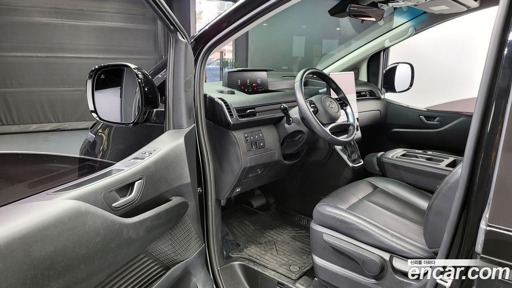 Hyundai Staria Tourer 11-и местный (07.2021)