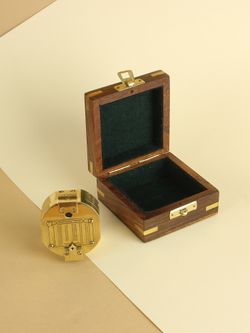 Nautical Морской компас Brunton в деревянном футляре Лого: Made for Royal Navy