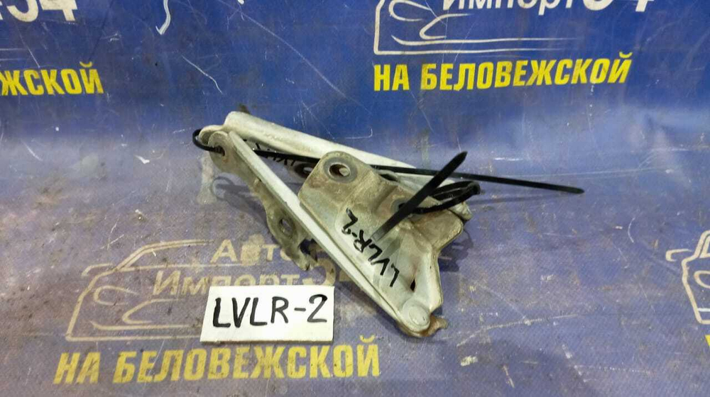 Петля капота правая MAZDA MPV 1996