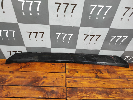 Накладка крышки багажника Toyota RAV4 XA40 15-19 Б/У Оригинал 768120R900