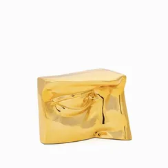 Статуэтка Golden body parts 2