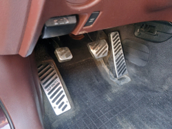Накладки на педали INFINITI FX35 QX70 FX37 FX50 FX30d QX50 EX25 EX35 EX37 G37 G25 G35 M35 M45 M25 M37 Q70
