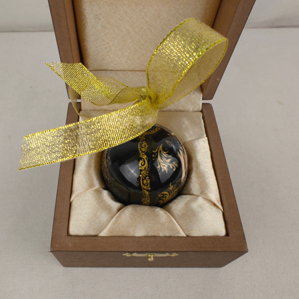 Шар новогодний с ручной росписью Палех "Год лошади" малый