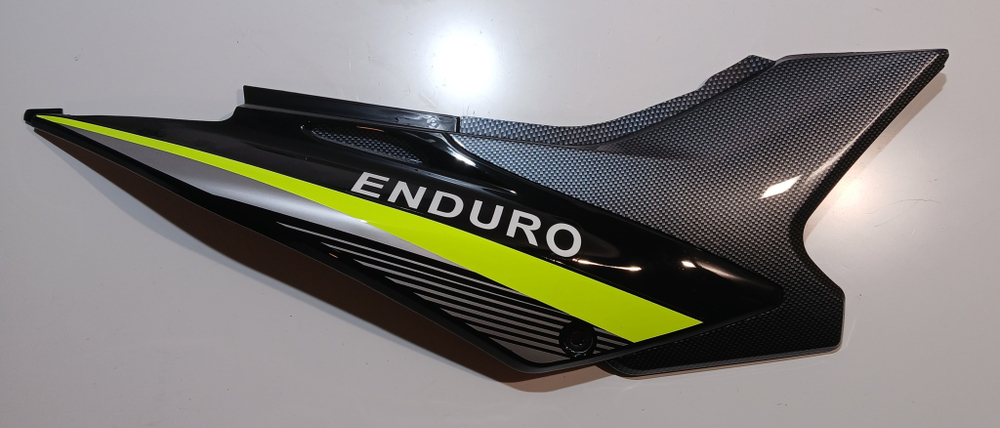 Пластик боковой правый Мотоцикл ENDURO ST 250