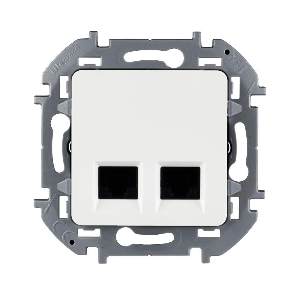 Розетка компьютерная двойная RJ45 категория 5e UTP белый Inspiria Legrand