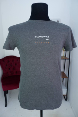 Футболка повседневная, визуально на 46 размер