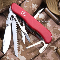 Нож многофункциональный Victorinox Outrider 111 мм, Red