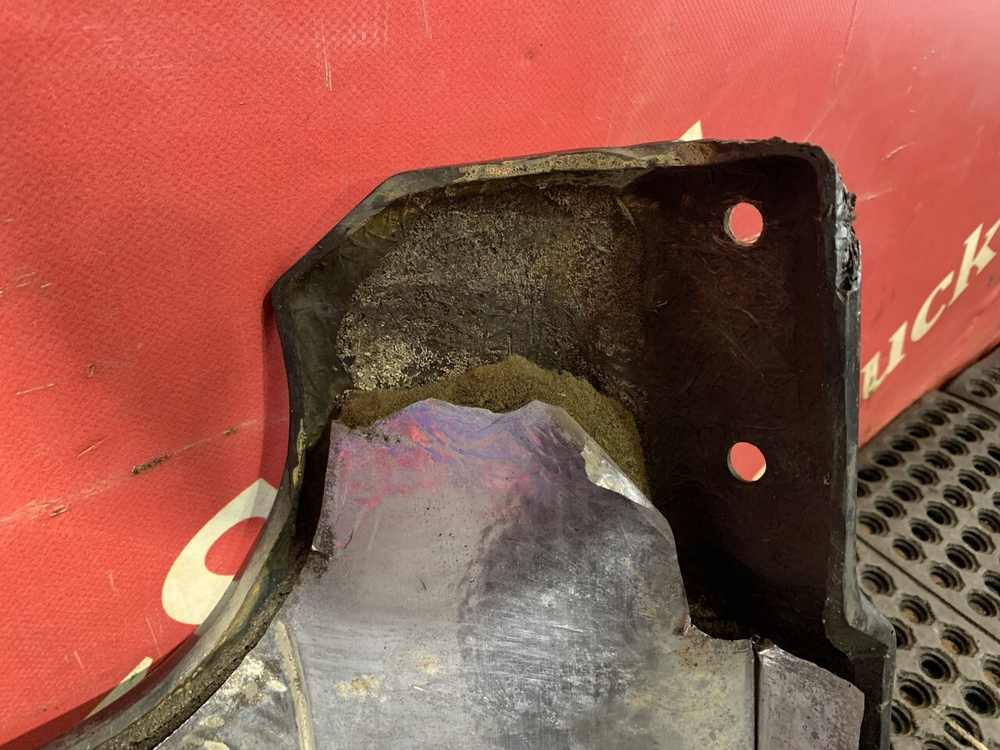 Защита двигателя задняя 2017г