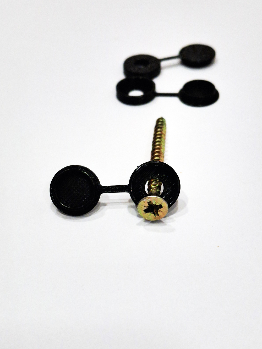 Пластиковые заглушки для саморезов, черные - 100 шт.