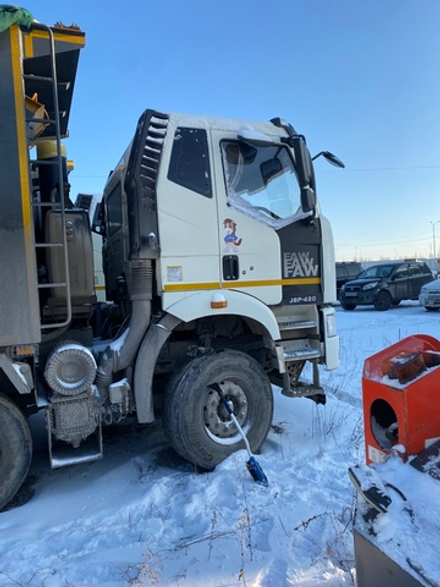 FAW J6 8x4 Самосвал CA3310P66K24T4E5 (Дизельный, 11,1 л, 420 л.с., МТ)