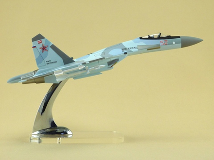 Модель самолета Су-35С (М1:72 ВКС России, RF-81719, 52, Камуфляж голубой)