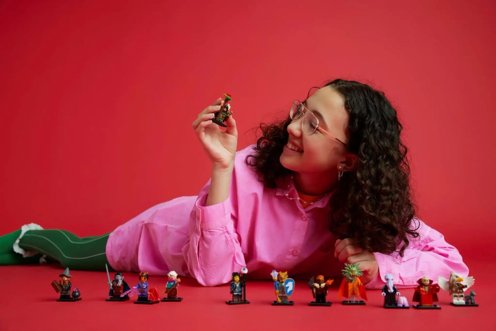Конструктор LEGO Minifigures 71047 Dungeons & Dragons Случайная фигурка