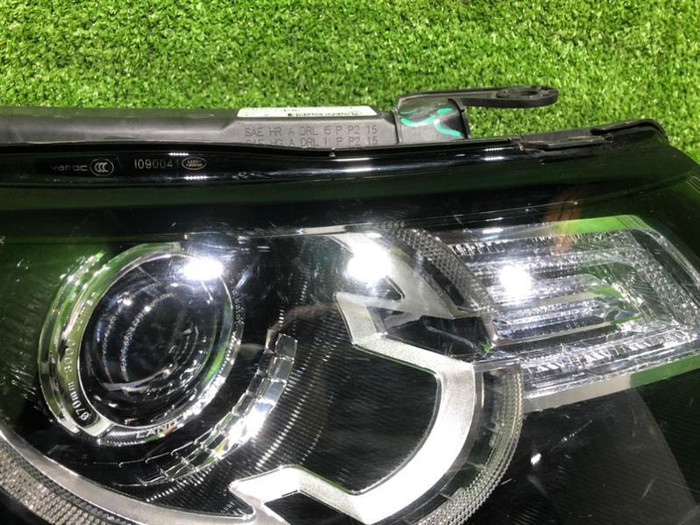 Фара правая Land-Rover Discovery Sport (2014-2019) ксенон