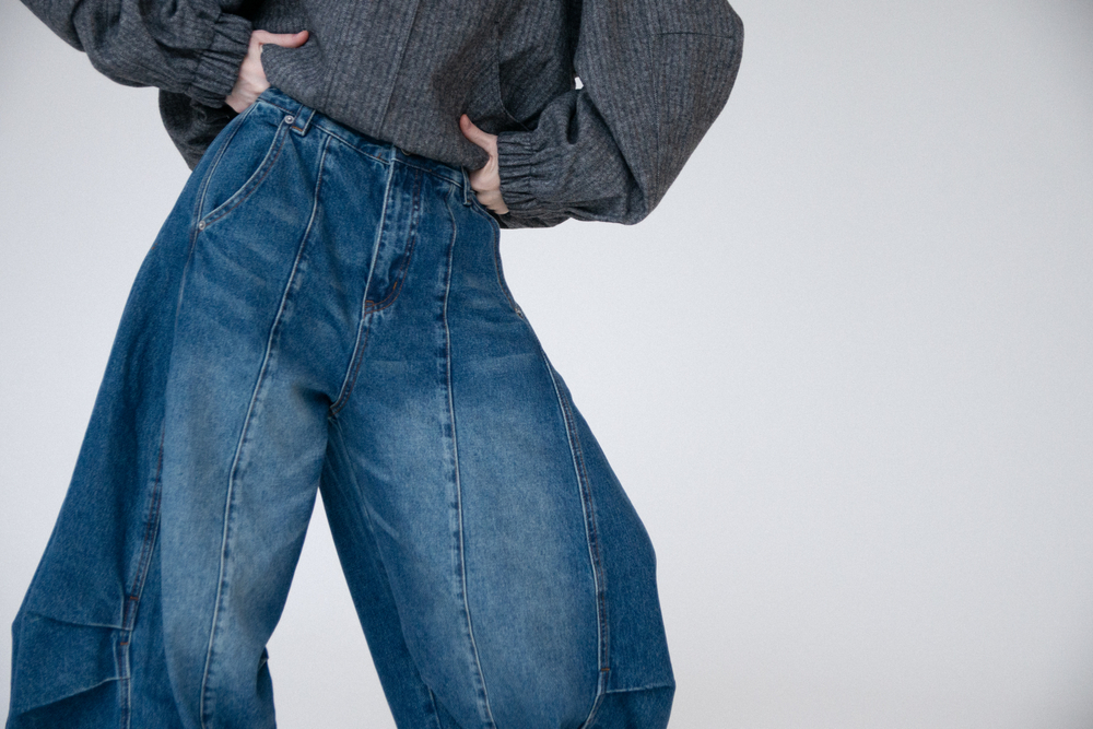 Джинсы о-силуэта VEGAS