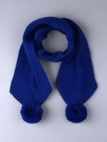 Шарф зимний вязаный с бубонами для детей