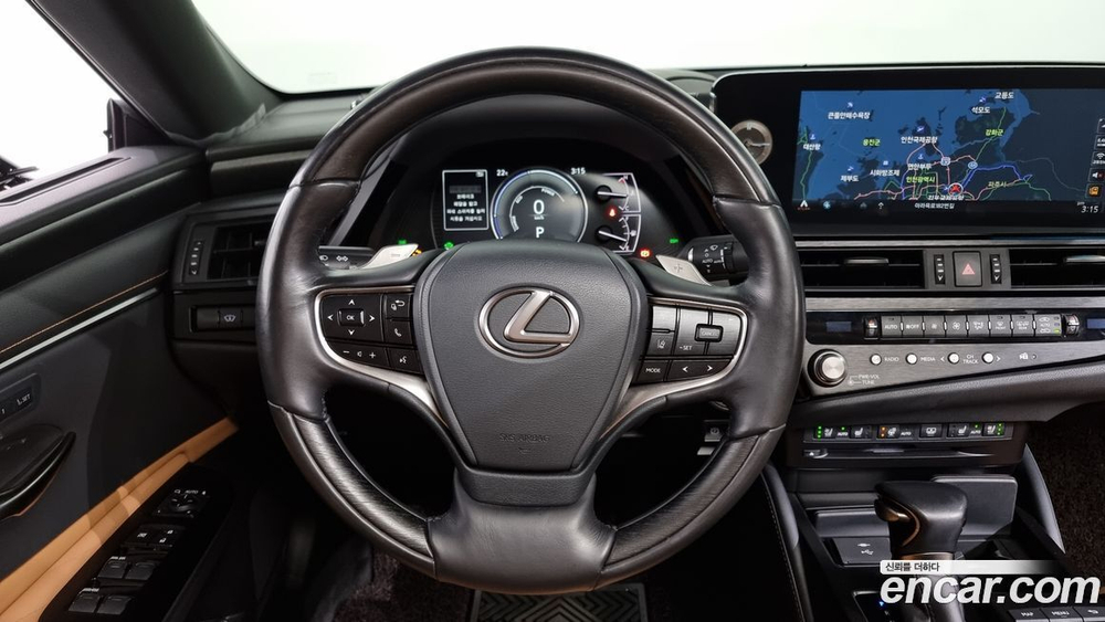 Lexus ES300h 7 Generation Luxury Plus (06.2022)