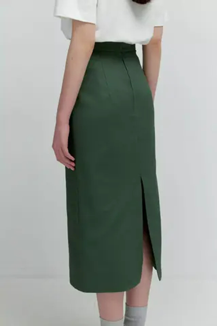 Юбка с разрезом из зеленой джинсы