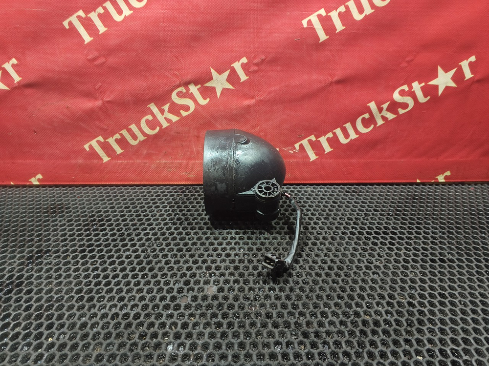 Фонарь освещения прицепа 2022г