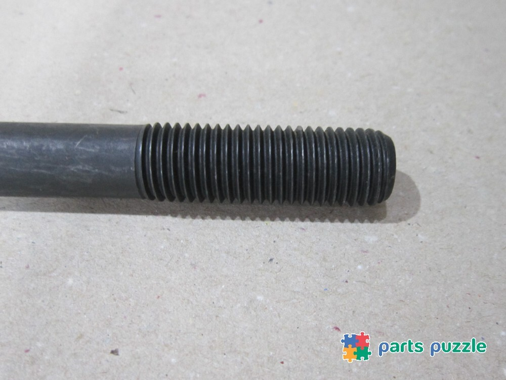 Болт головки блока / CYLINDER HEAD BOLT АРТ: 10000-18552