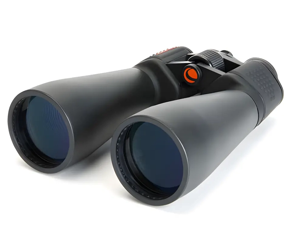 Бинокль Celestron SkyMaster 15x70 - вид спереди с фокусом на линзах