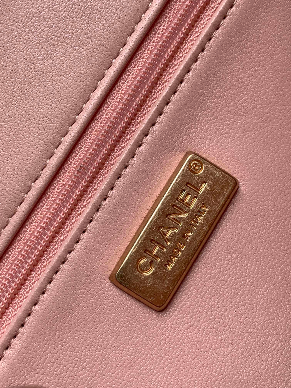Chanel Bag 20 cm