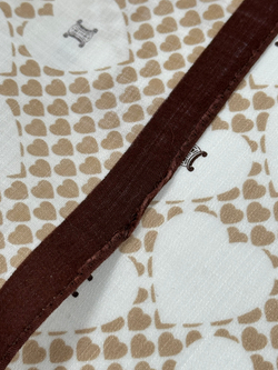 Платок бежевый с сердечками Celine