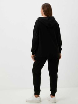 Костюм спортивный