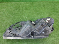 Битая Фара правая Suzuki Vitara 2 (2014-2019) галоген