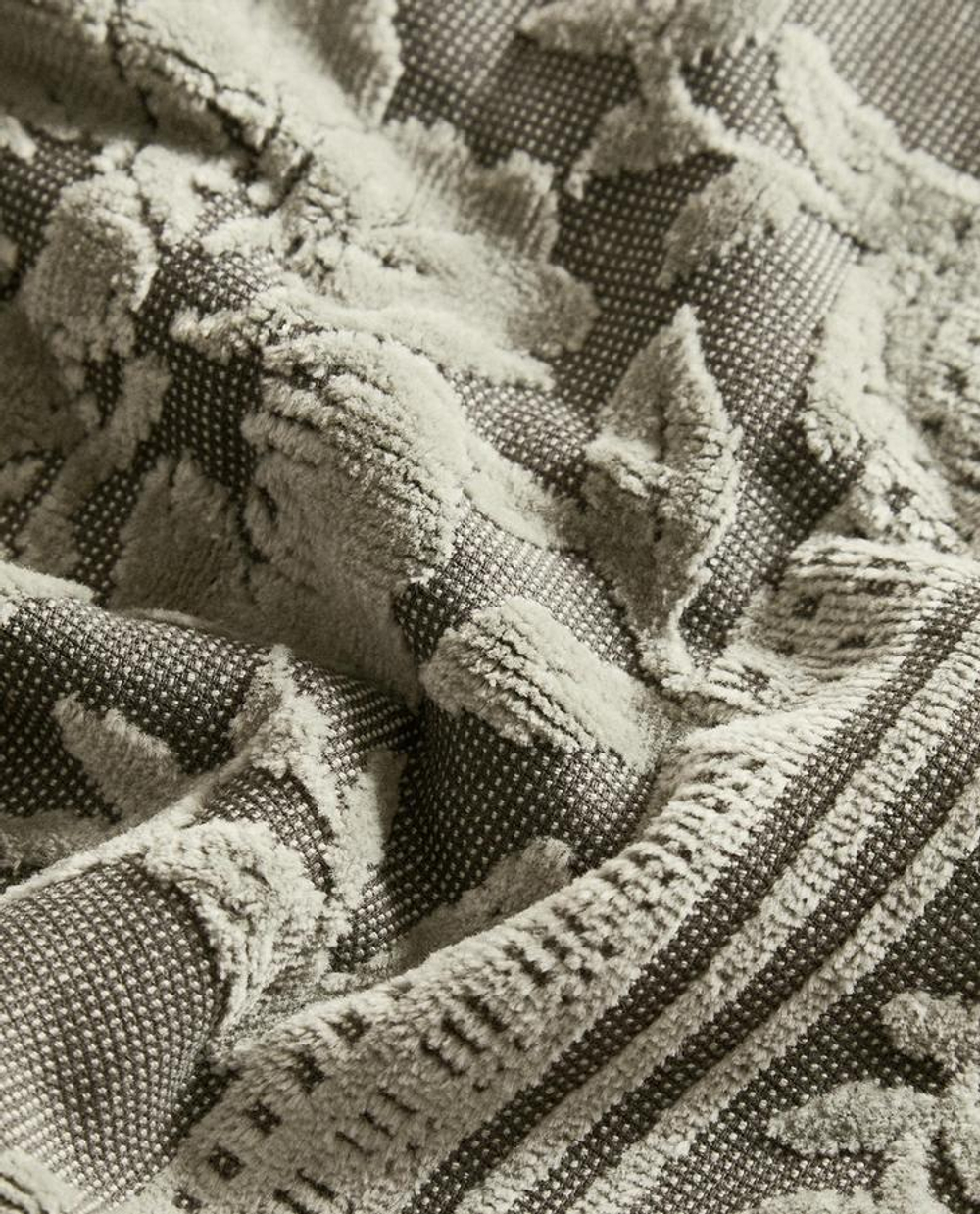 ZARA HOME ЖАККАРДОВОЕ БАННОЕ ПОЛОТЕНЦЕ ИЗ ВЕЛЮРА, ЗЕЛЕНЫЙ