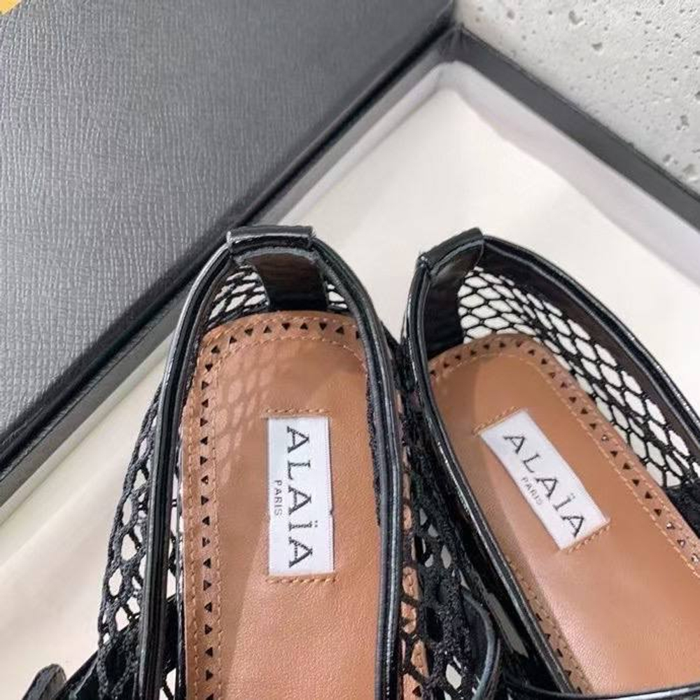 Балетки Alaia
