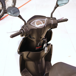 Скутер TMBK SCOOTER ARROW 50cc Nardo Grey Black