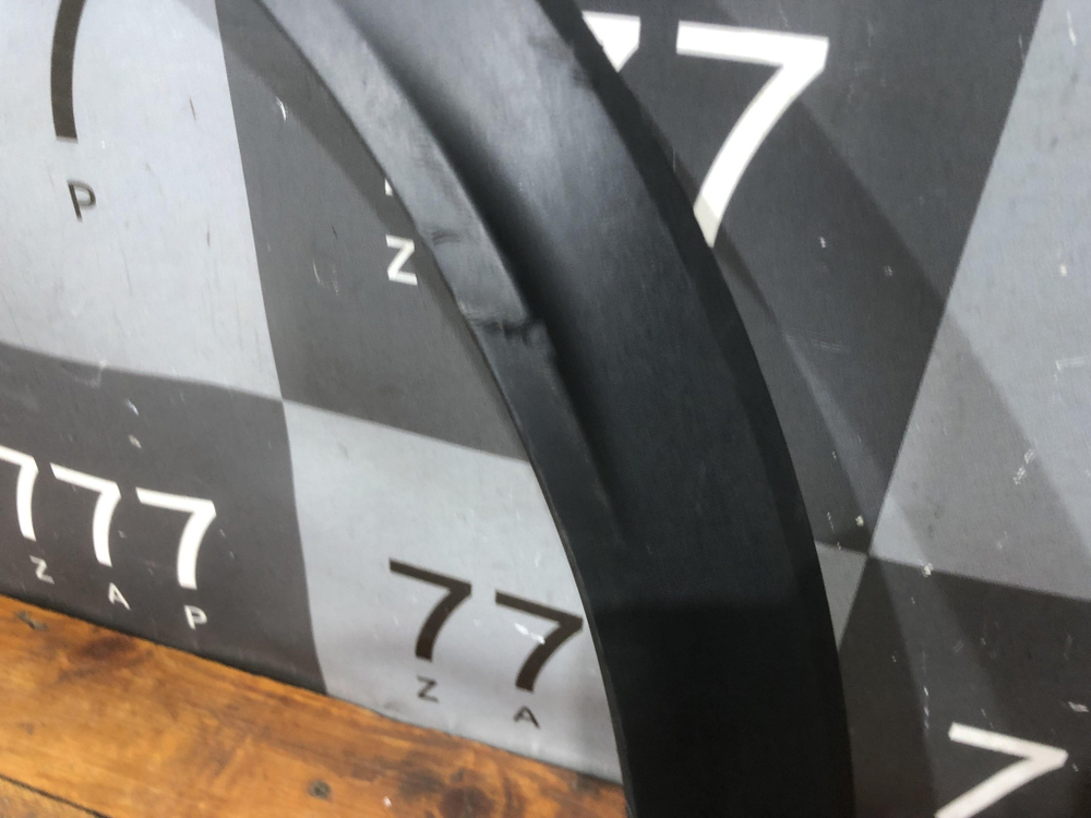 Накладка крыла заднего левого Renault Arkana 19-нв Б/У Оригинал 3017174200