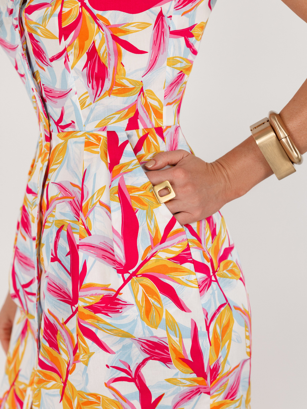 Платье сарафан на бретелях