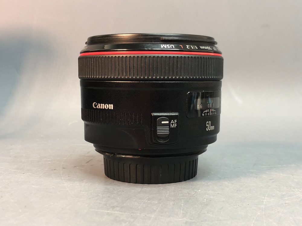 Canon EF 50mm 1.2L USM
