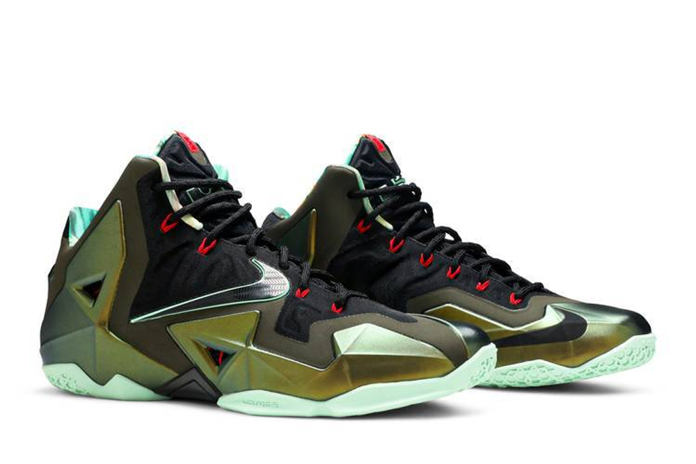 Кроссовки Nike Lebron 11 King'S Pride