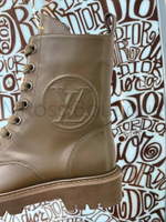 Ботинки Territory Flat Rangers Louis Vuitton (Луи Виттон) цвета хаки