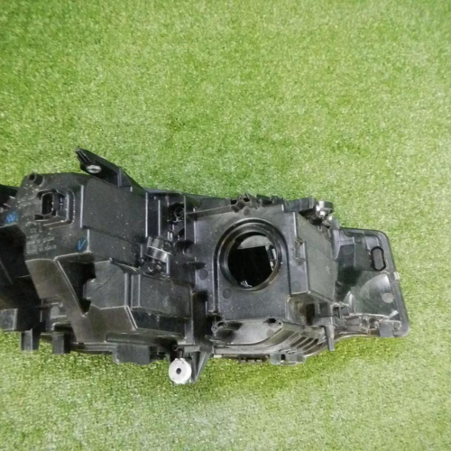Фара левая BMW 3er G20 (2018-2022) LED