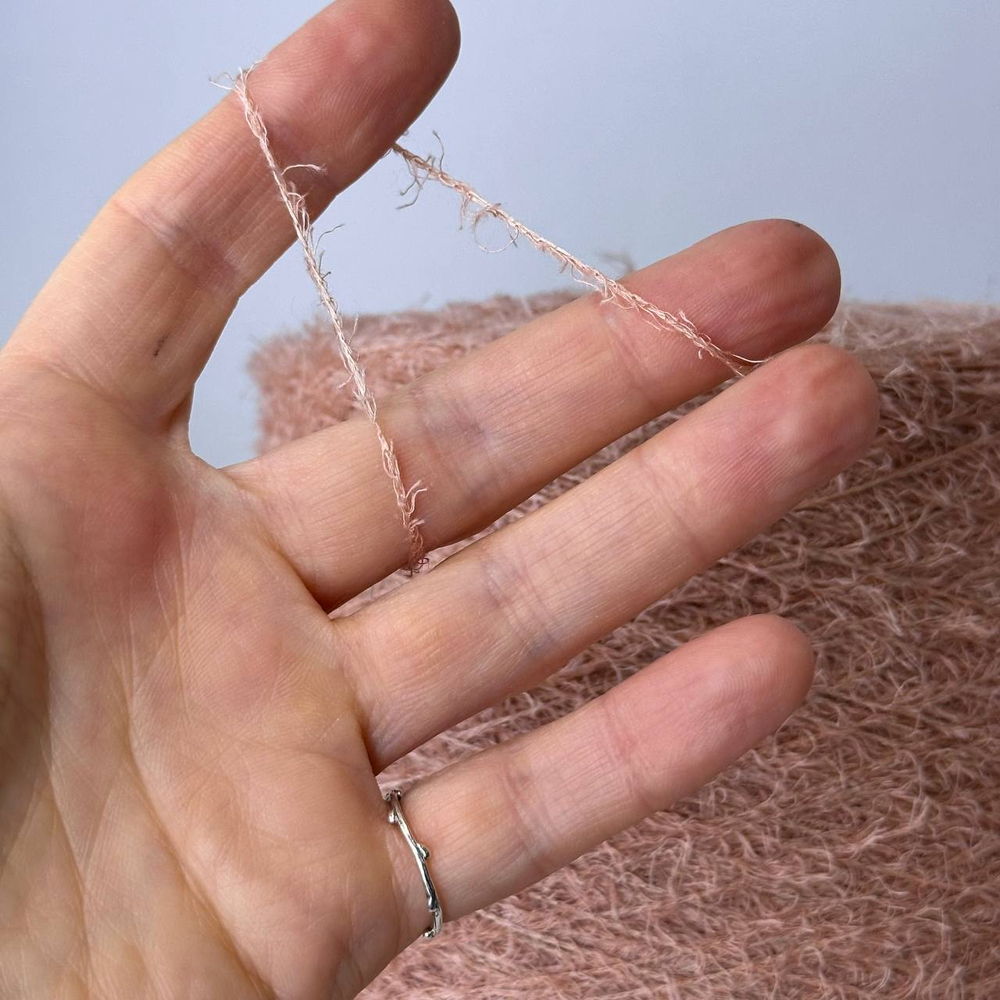 DREAMER - Luxury Production by Ri.Go; 50% меринос, 50% шёлк; 700м/100гр; Травка; col. 8055, цвет: припылённый розовый