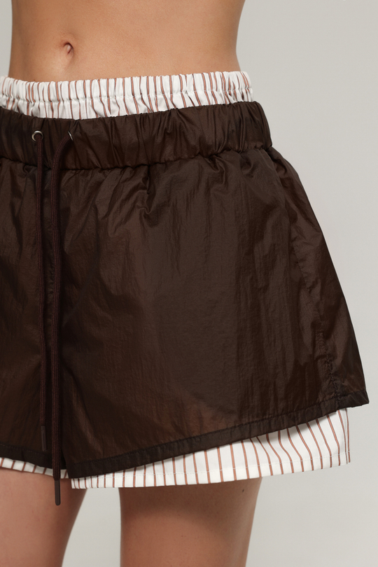 Шорты из плащевки