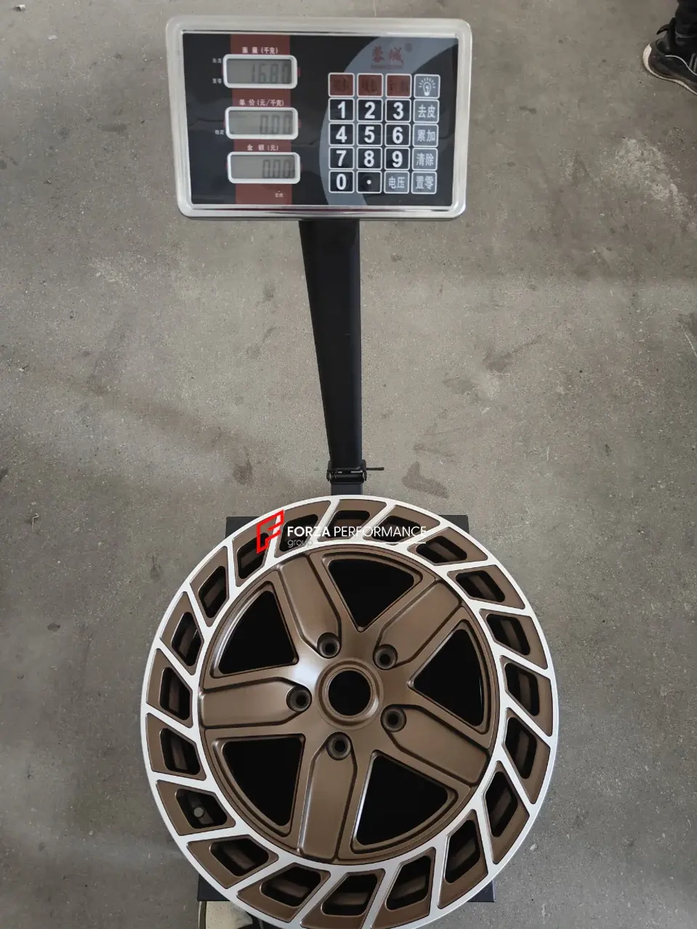 КОВАНЫЕ ДИСКИ ДЛЯ RIVIAN R1T R1S РИВИАН