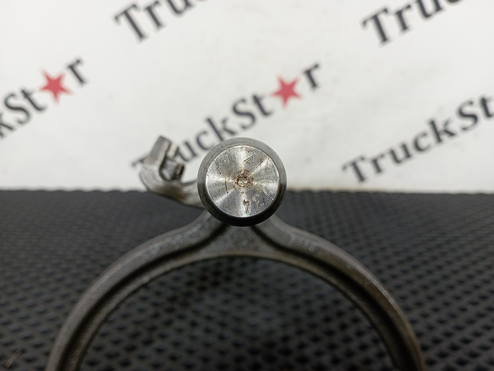 Вилка переключения передач