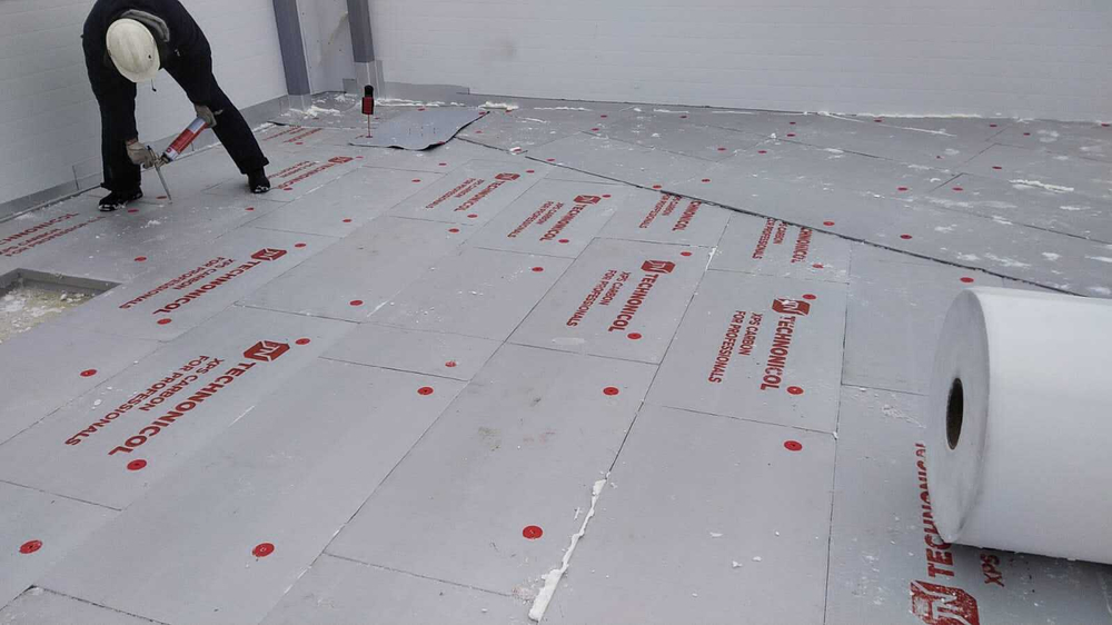 Монтаж плоской кровли из ПВХ мембраны (Система ТН СМАРТ)