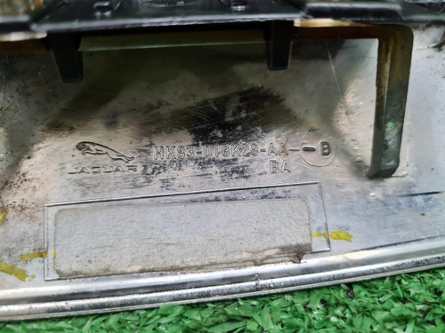 Решетка радиатора Jaguar F-PACE (2016-2020)