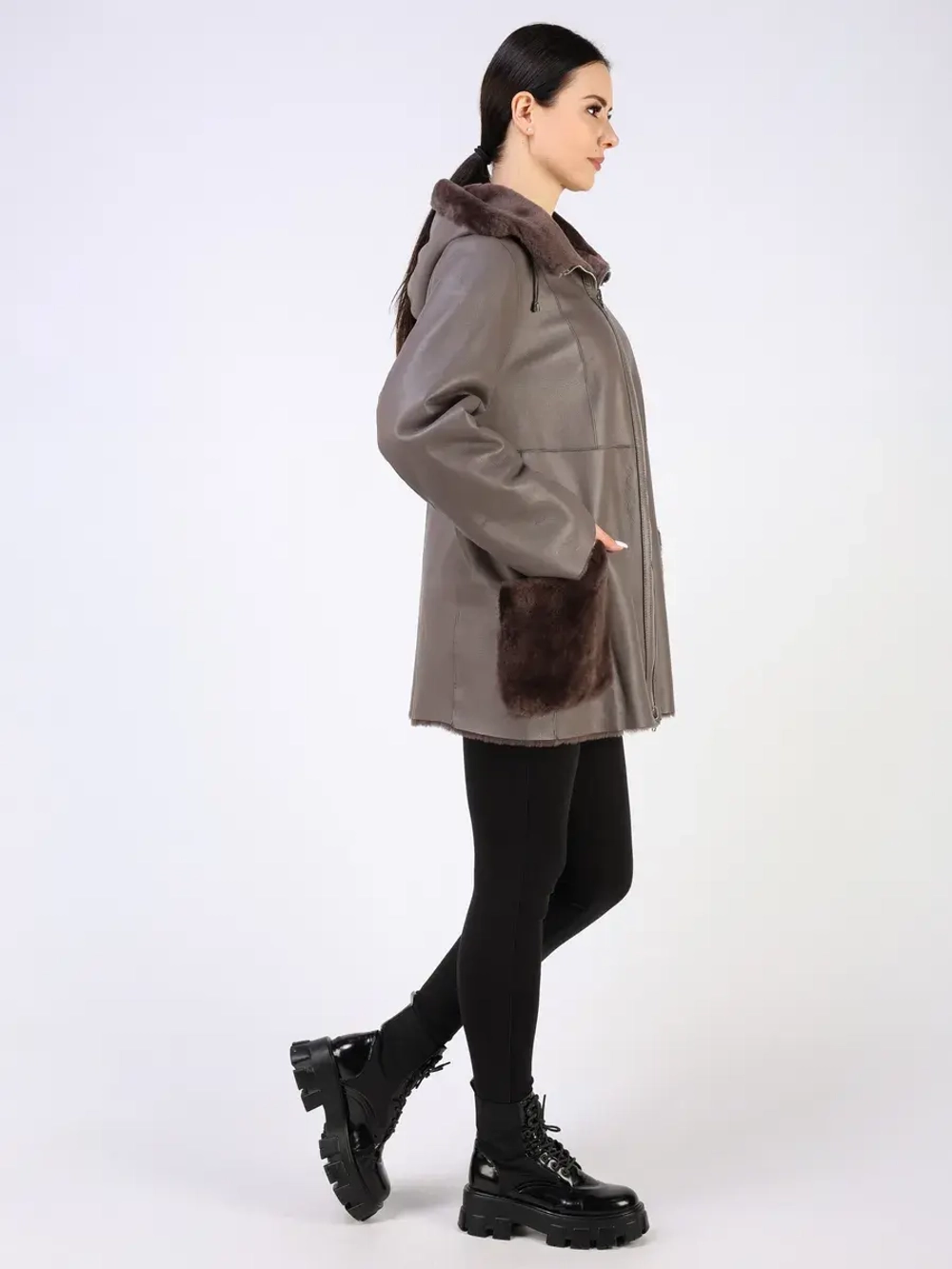 Дубленка зимняя двухсторонняя шуба с капюшоном