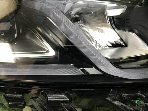 Фара правая Geely Coolray (2019-2024) LED