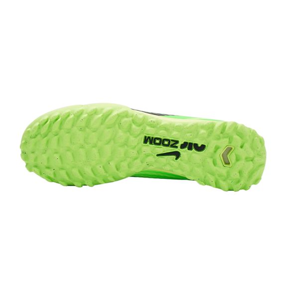 Кроссовки Nike Air Zoom Vapor 15 - футовые , мужские , с длинным рукавом .