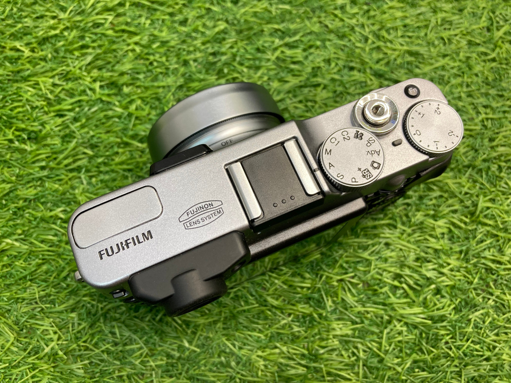 FujiFilm X20
